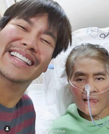 Aof Pongsak证实与男友分手又发文悼念母亲近况引粉丝心疼