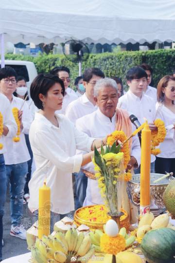 Jooy Warattaya首当制作人打造新剧与Push Dj、Mai Davika合作引期待