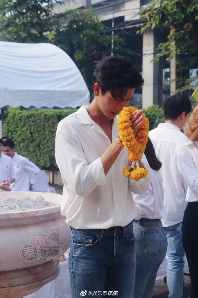 Jooy Warattaya首当制作人打造新剧与Push Dj、Mai Davika合作引期待