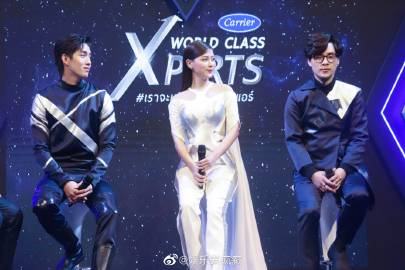 Baifern Pimchanok、Tor Thanapob与Tom Issara同台出席品牌活动并首播新广告