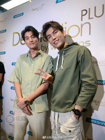 Mew Suppasit与Gulf Kanawut同台出席活动甜蜜互动 中国见面会延期表遗憾