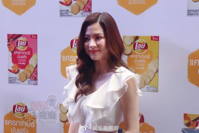 Baifern谈《吹落的树叶》结局热议 透露因角色Nira情绪受影响曾寻求心理调适