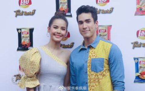 Nadech与Yaya同框代言零食甜蜜投喂再现 被问催婚回应不急不排除闪婚可能