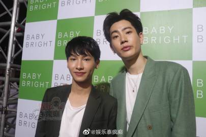 Mew Nittha领衔化妆品新品发布会 Pat Napapa、Off Jumpol、Gun Atthaphan加入代言阵容引热议