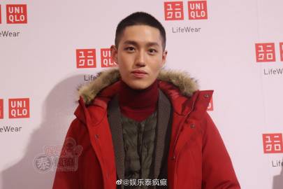 Tor Thanapob短暂出家后回归走秀亮相秋冬发布会 回应误会与绯闻称保持中立态度