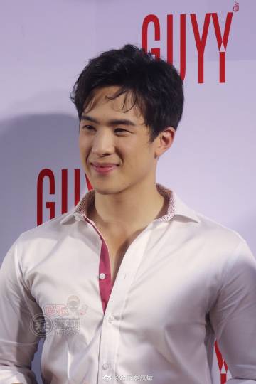 James Ma出席代言活动透露《戛萨珑花香》加集热播 粉丝见面会将办三天两夜