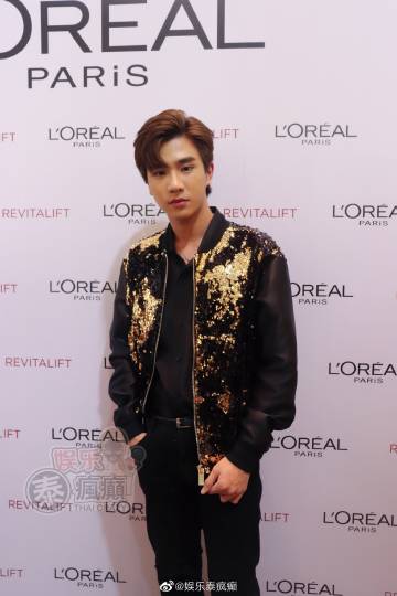 Perth出席欧莱雅新品发布会亮相活动现场