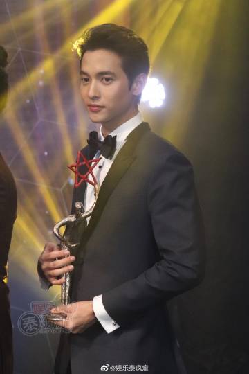 Nine Entertain Awards 2019圆满举行《天生一对》成大赢家 Bella Ranee、James Jirayu获重要奖项