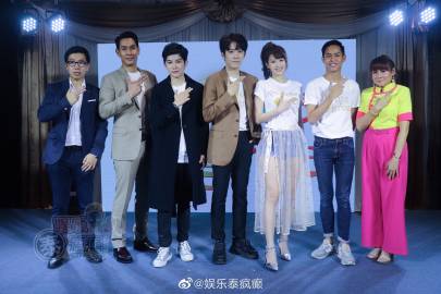 孔舒航、四叶草朱主爱、OMAKAPAN、Pchy与Tina Suppanad同台出席《Vote&Great》发布会官宣全新粉丝真人秀