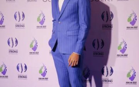 Push与Jui现身公益活动甜蜜合体回应造人计划 称一切顺其自然仍像热恋