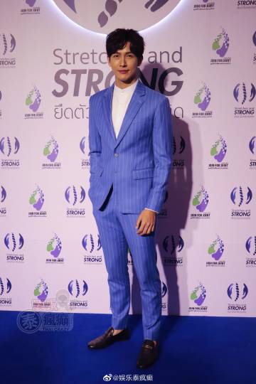 Push与Jui现身公益活动甜蜜合体回应造人计划 称一切顺其自然仍像热恋