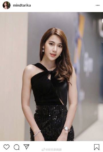 Phet Thakrit首度公开认爱Mind Tarika 承认已交往两年从日久生情发展为情侣关系