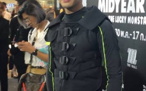 Phet Thakrit首度公开认爱Mind Tarika 承认已交往两年从日久生情发展为情侣关系