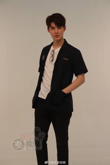 《Why R U The Series》举行演员定妆发布校园BL+BG爱情剧情 LINE TV九月独家上线