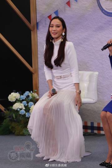 Aum Patchrapa回应与Hiso男友分手后仍保持联系 否认复合传闻称双方和平分开