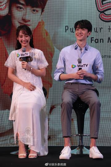 林一、邢菲赴泰举办《致我们暖暖的小时光》粉丝见面会 近千粉丝到场支持林一想挑战榴莲自助