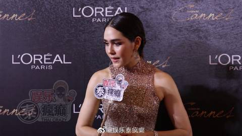 Chompoo Araya分享育儿经与戛纳行程准备 连续七年出席红毯并计划携子同行