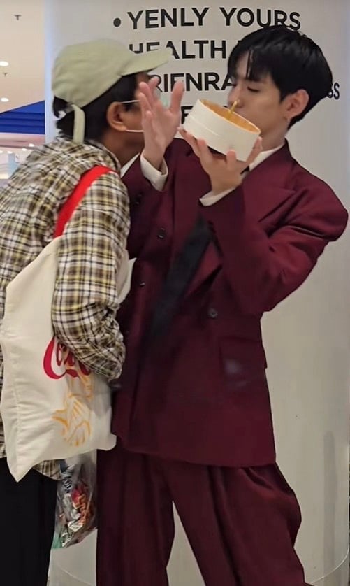 Film Thanapat回应突发事件：首次遭陌生人“突袭”