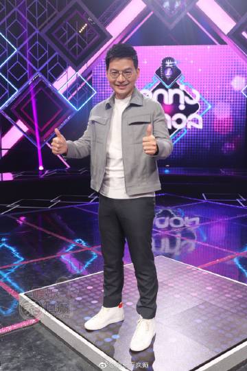 《ลูกทุ่งไอดอล》澄清抄袭争议制作人A Varavuth强调原创设计并将开播