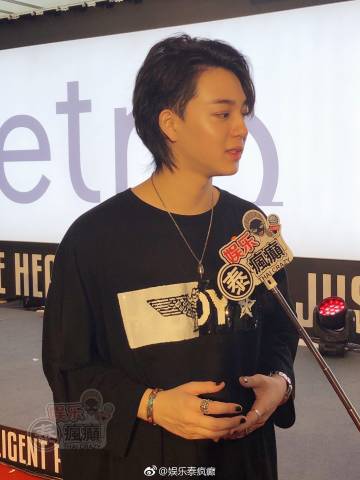 Bas Suradet生日会遭黄牛炒价无奈发声，《2 Brothers》开播破百万感谢支持