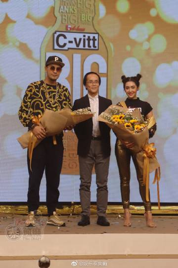 Bella Campen现身代言活动谈健康状况与新合约传闻