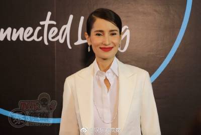 Anne Thongprasom回应“Saya变Yaya”趣事与Nadech-Yaya合照风波并送新春祝福