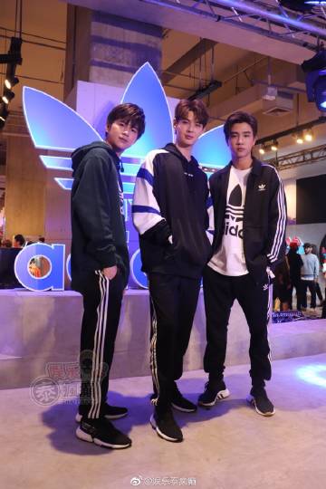 Adidas ICONSIAM门店开幕星光云集Chompoo、Ploy与Perth、Saint同场助阵
