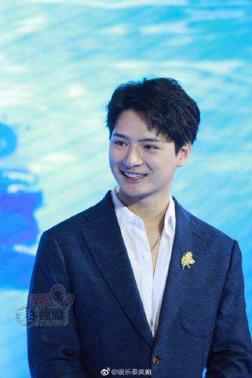 Baby Bright记者会官宣Mew Nittha加入代言阵容，Krist与Singto及《不期而爱》主演齐助阵