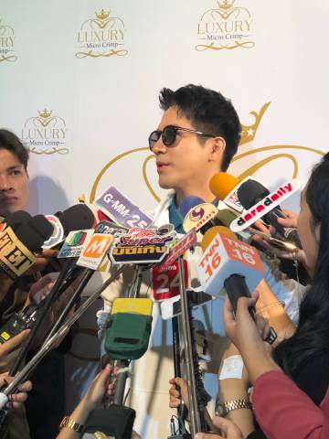 Pope Thanawat回应爆红后传闻称专注演戏并否认IG追女生说法