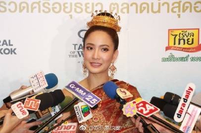 Taew与Pope现身美食节活动回应感情与合作传闻