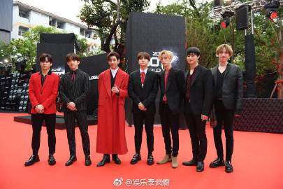 4NOLOGUE发布会众星云集GOT7携SBFIVE与9X9同场亮相