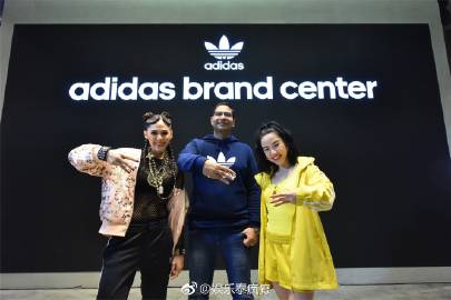 Chompoo Araya产后亮相Adidas活动运动造型吸睛展现好状态