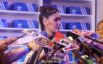 Chompoo Araya产后亮相Adidas活动运动造型吸睛展现好状态