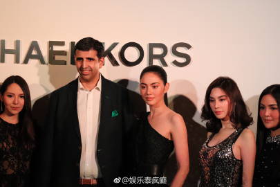 Mai Davika出席Michael Kors新品发布会优雅亮相引关注