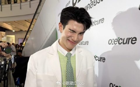 Fourth送妹妹黄金当生日礼物：哥哥的钱和心都给你