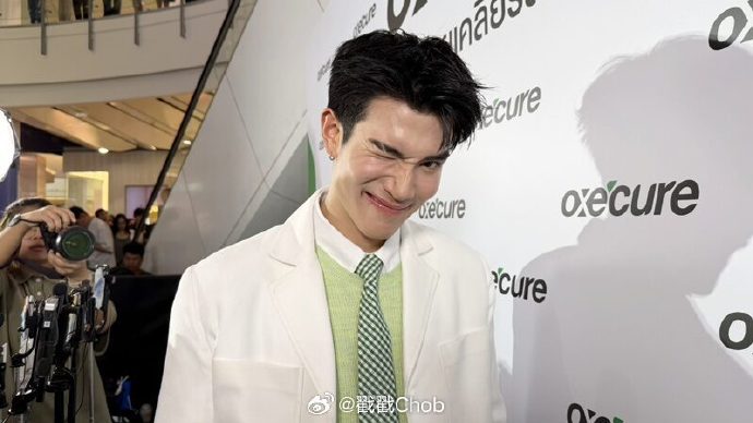 Fourth送妹妹黄金当生日礼物:哥哥的钱和心都给你