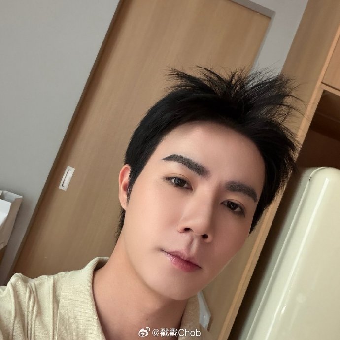 Zee Pruk发长文道歉！回应点赞Pi Scott争议