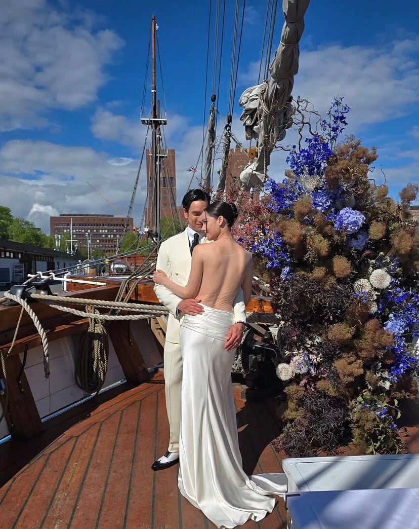 Nadech Yaya挪威婚礼造型曝光 白色系同框美成童话