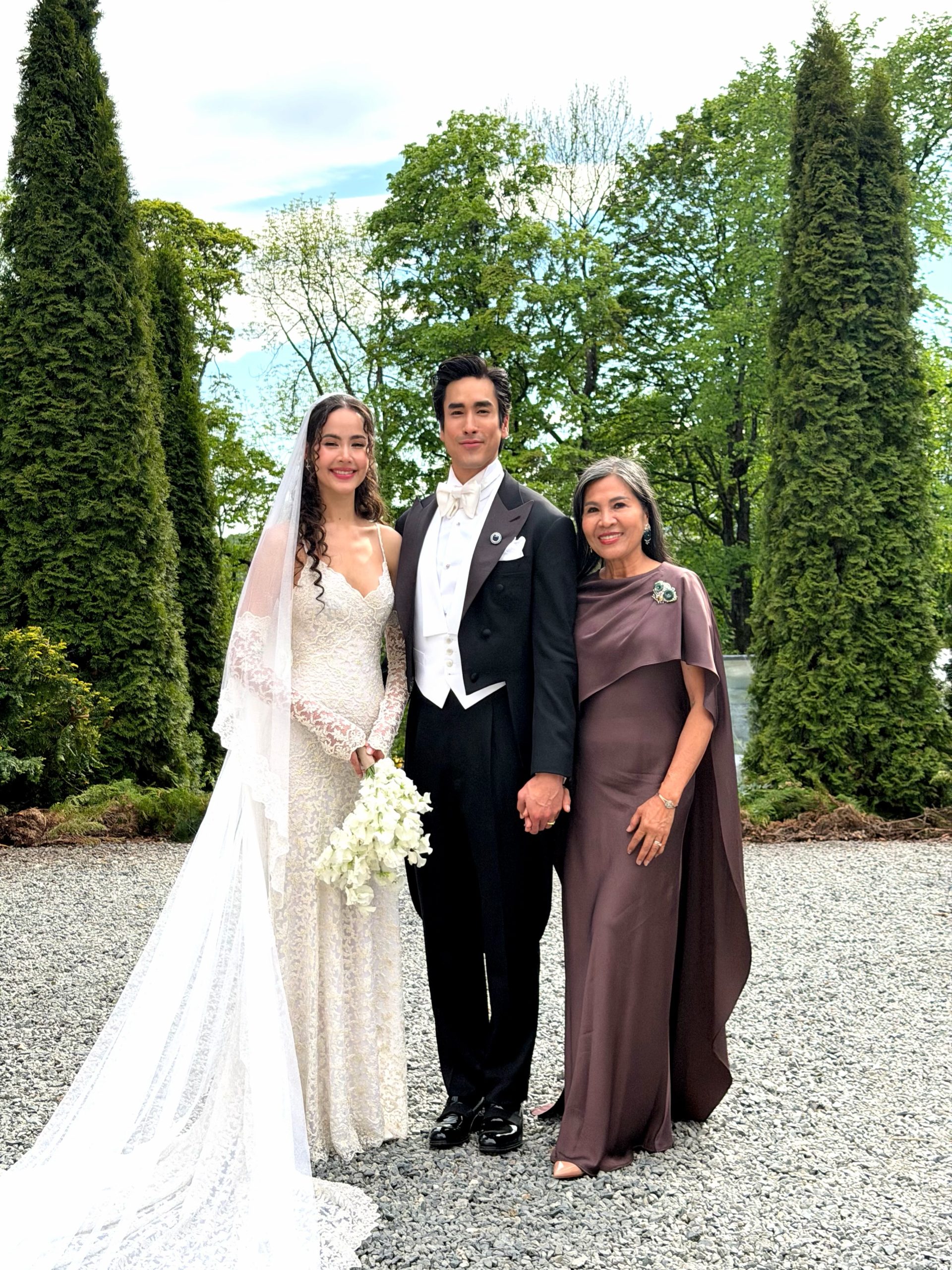 Nadech&Yaya挪威婚礼甜炸!Mae Kaew深情祝福:愿相爱直到宇宙熄灭