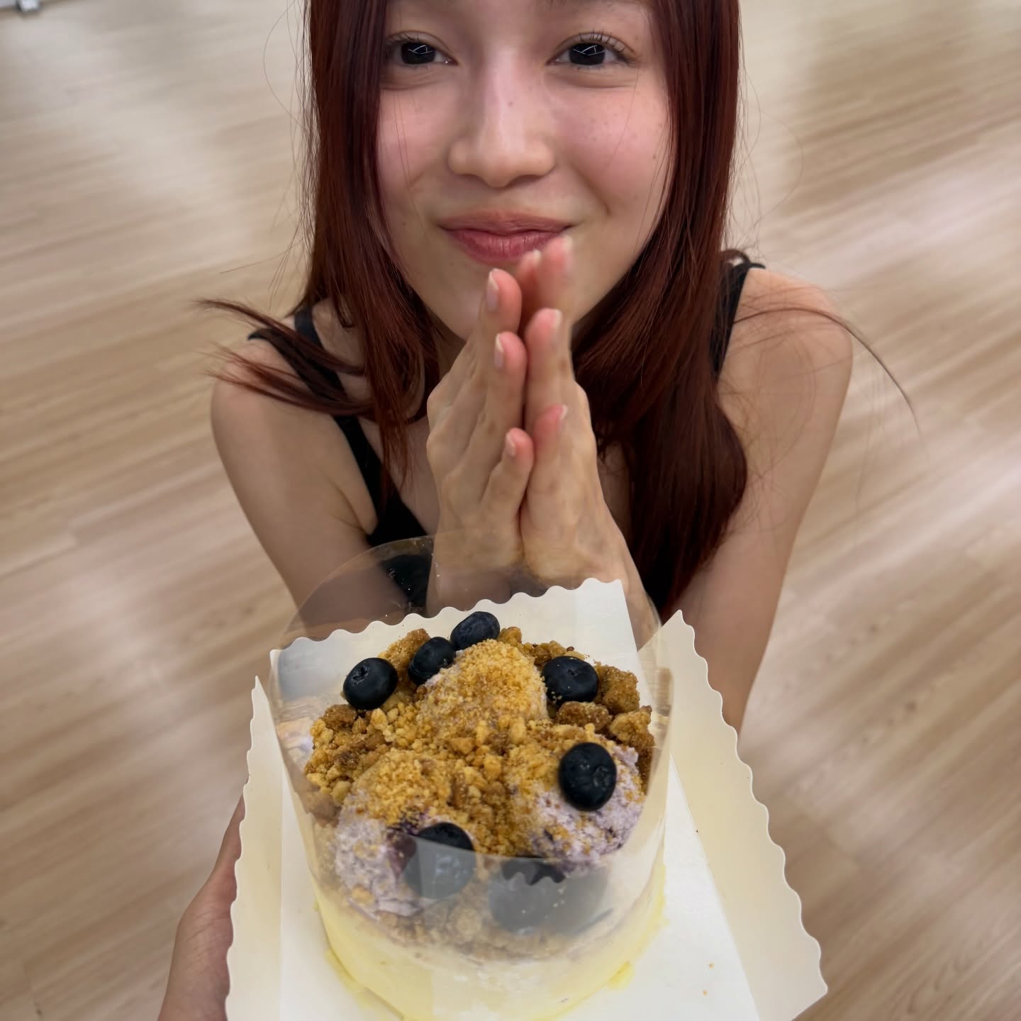 Milk惊喜为Love庆生!亲送礼物甜度爆表