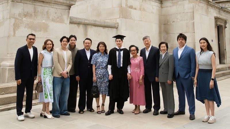 Billkin完成UCL硕士学业!坦言当初出国曾犹豫
