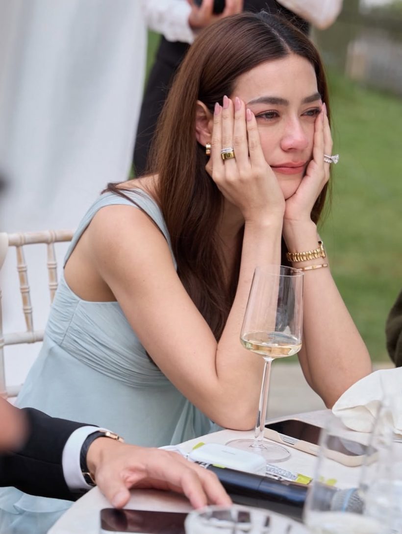 Kimberley谈Naya世纪婚礼感动落泪 期待未来两家孩子成为好友