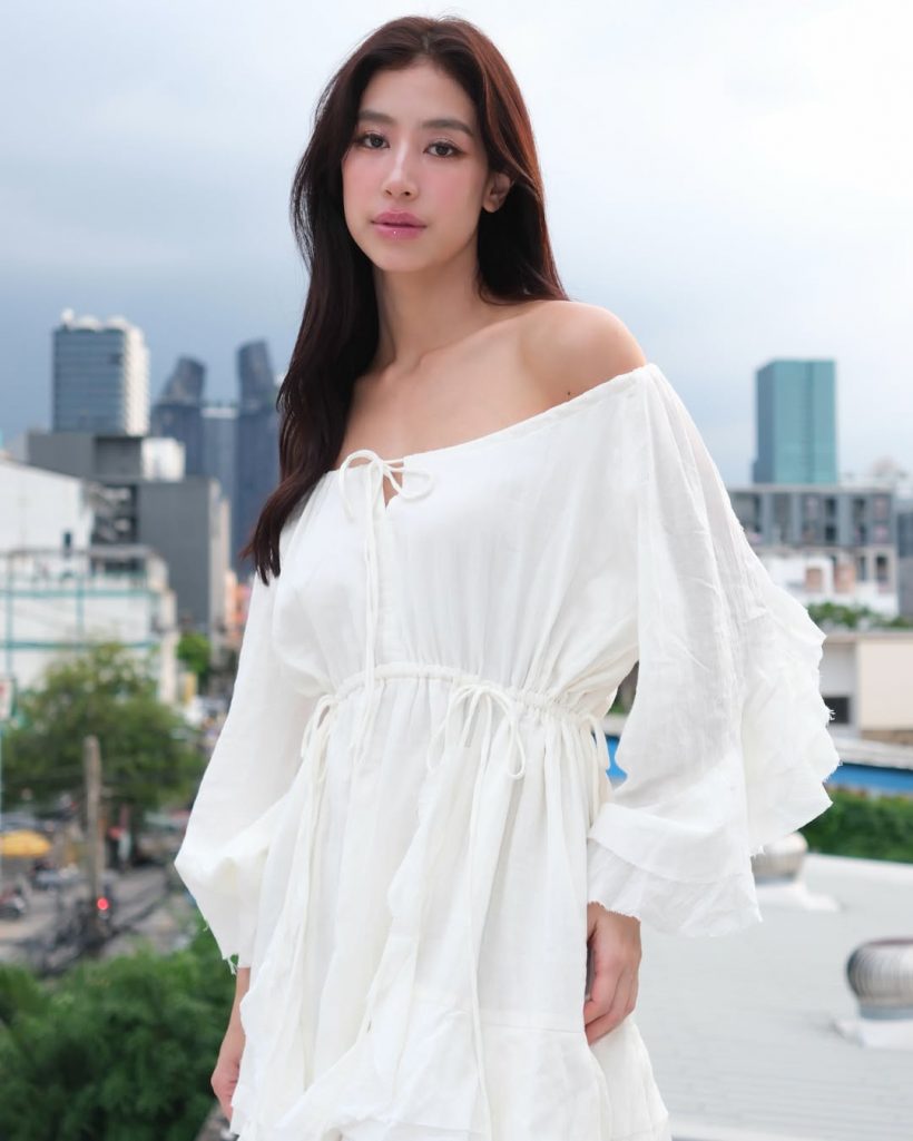 Mint Chalida豪掷百万为父母整形 孝心举动获赞