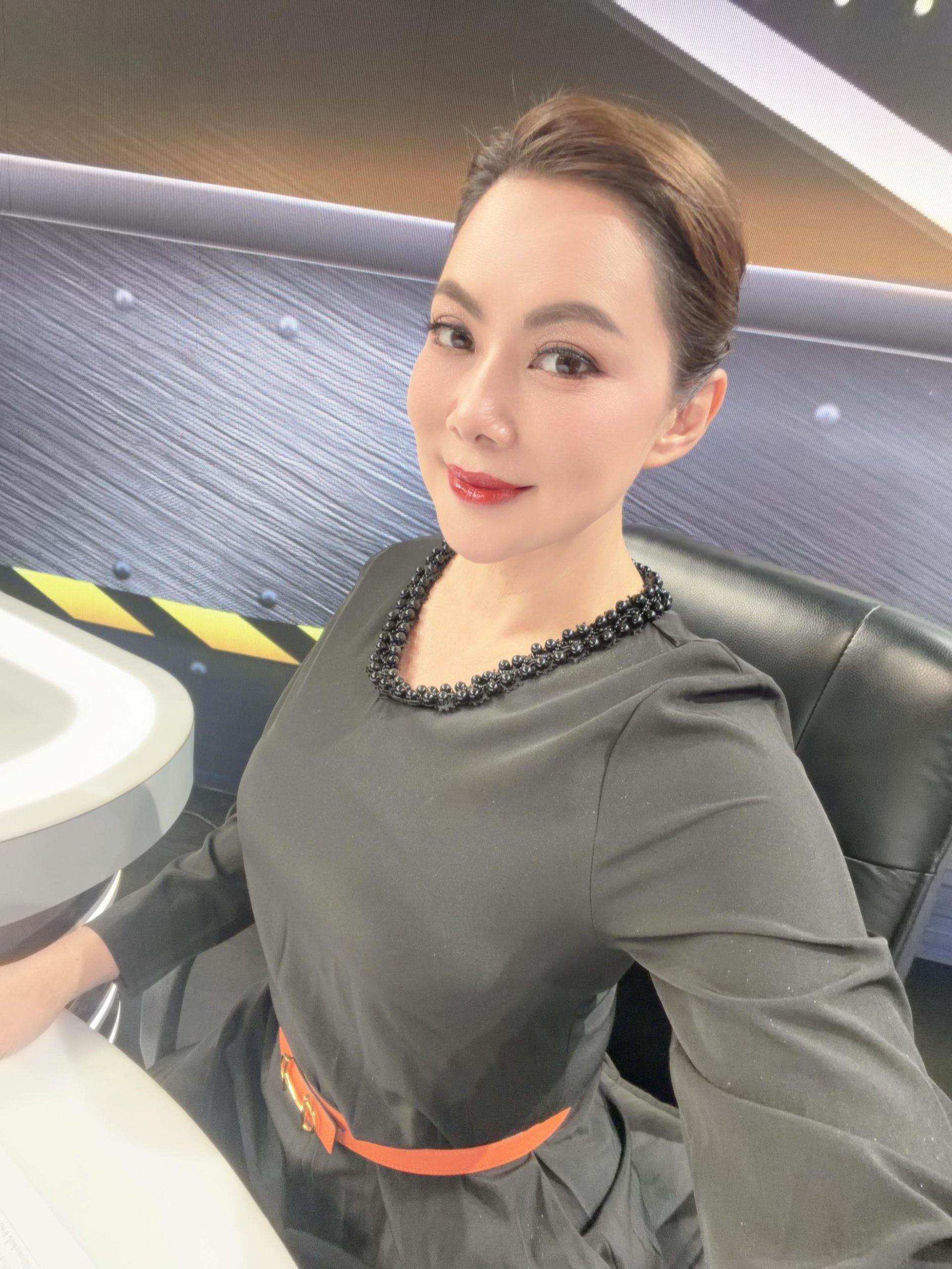 Boom Panadda谈未婚先孕问题:避孕套比打官司便宜