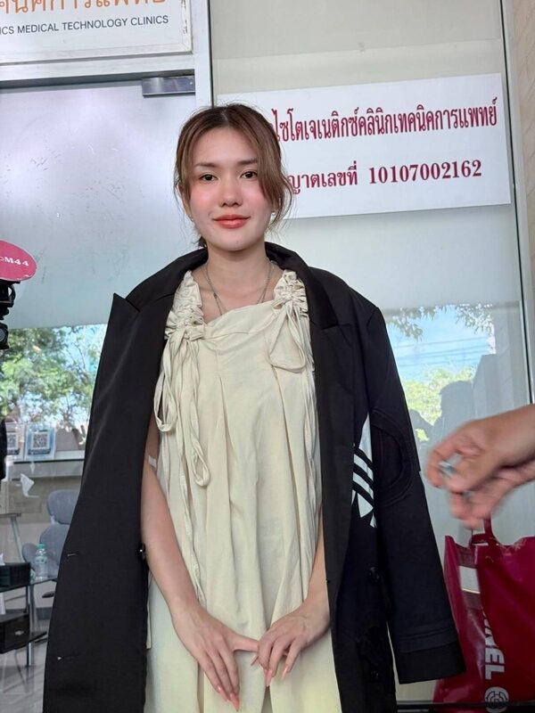 Farida泪洒DNA检测现场 坚称TinTin就是孩子父亲