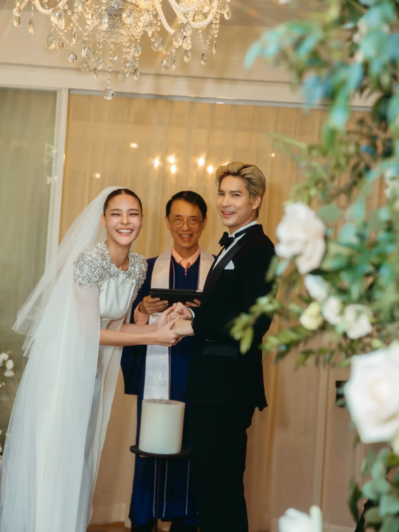 Pooklook与Mike公开婚后生活 否认怀孕传闻称只是体重上升