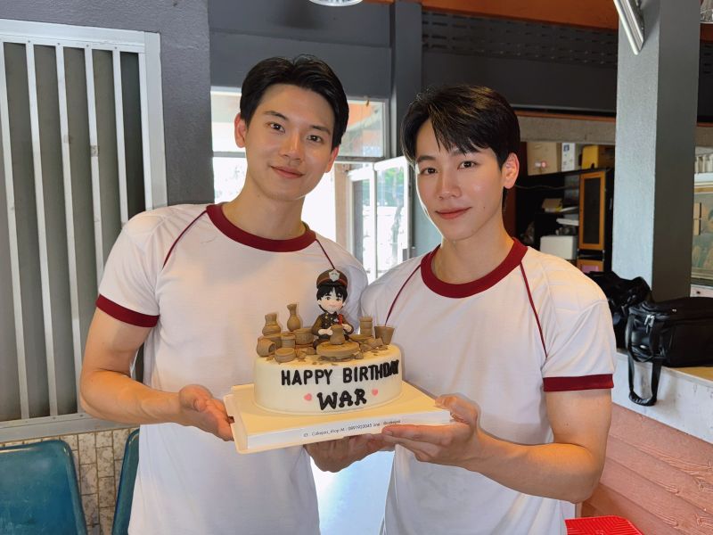 惊喜藏不住！Yin率剧组为War送上特别生日派对