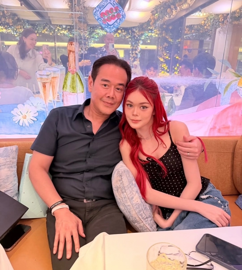 Tanya与Peck风波后同框 为爱女庆生画面引关注