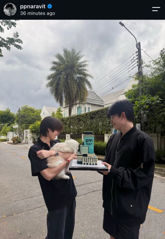 Phuwin迎来23岁生日 Pond连续多年捧蛋糕为他庆生
