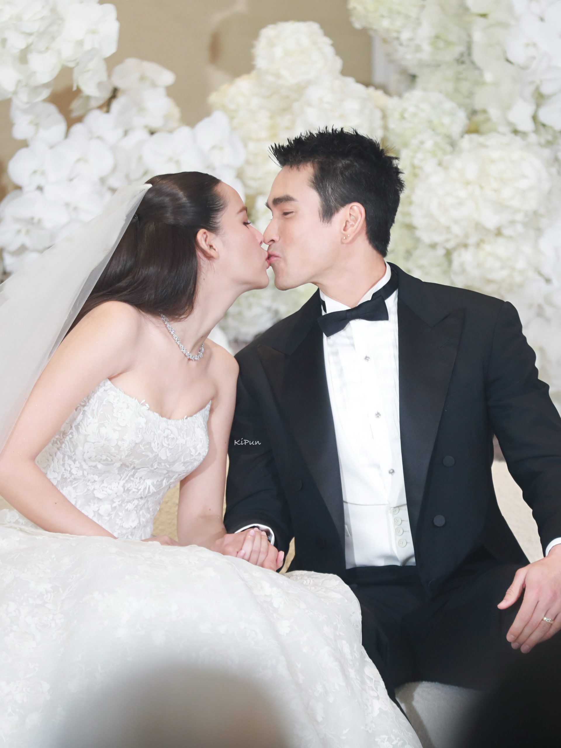 婚礼前暖心见粉丝！Nadech、Yaya感谢一路陪伴：终于成为夫妻了